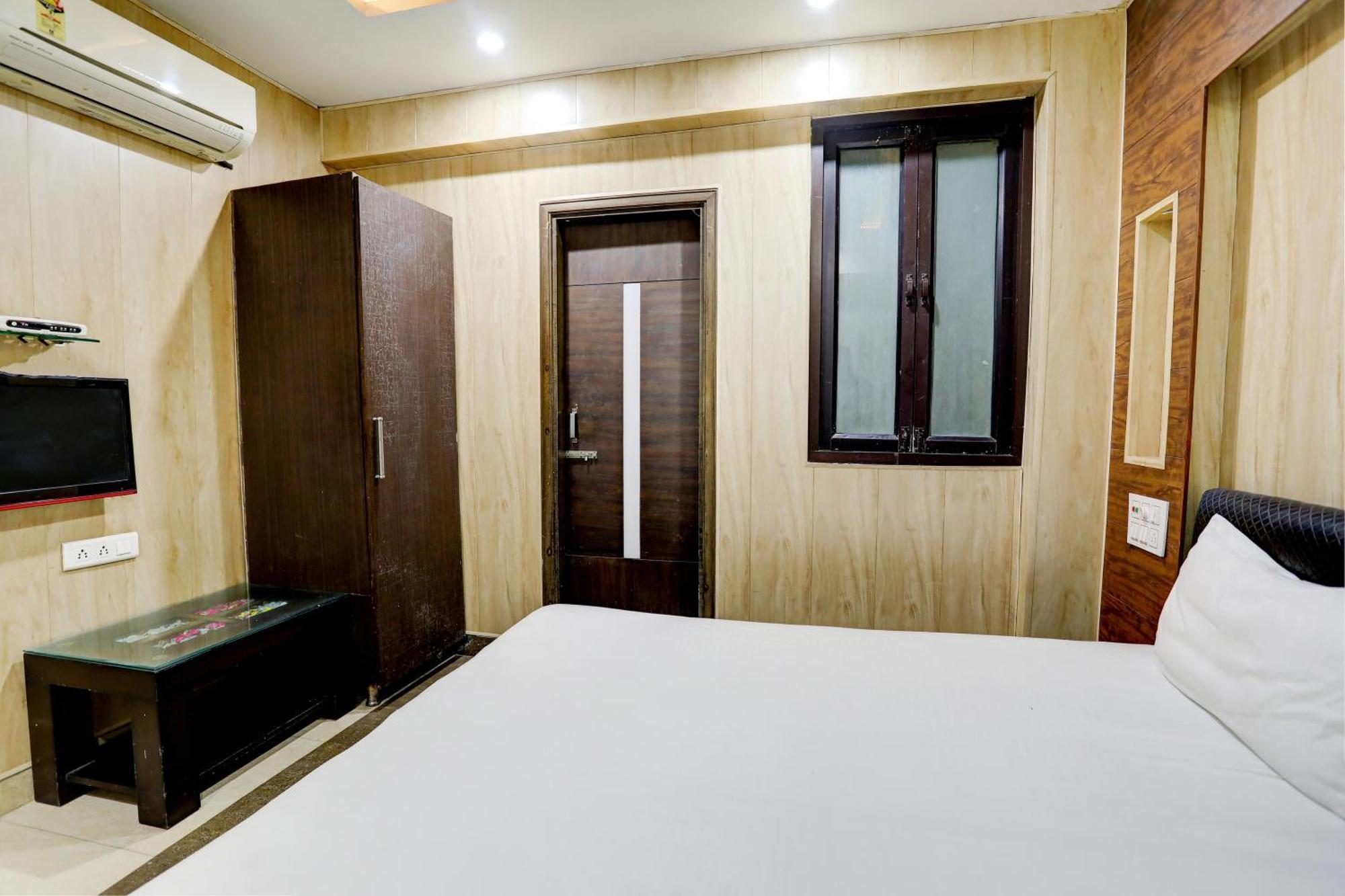 Hotel O Hcn Лудхиана Экстерьер фото